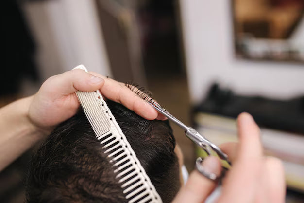 Scissor Work Mastery — Precision Cutting Techniques for Barbers